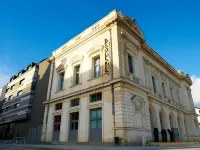 Hôtel Mercure Cholet Centre Hotels near Parc Saint-Pierre