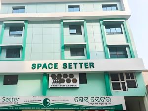 Hotel Space Setter