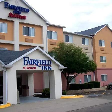 Fairfield Inn & Suites Peru Hoteles en Peru