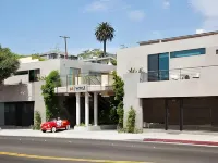14 West Laguna Beach Hotels near Aliso Beach