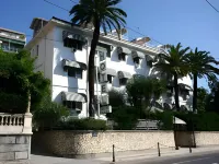 Eveline Portosole Hotel فنادق في سان ريمو