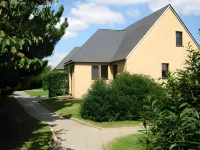 Hôtel Lancelot & Spa - Domaine du Roi Arthur Hotels in Taupont
