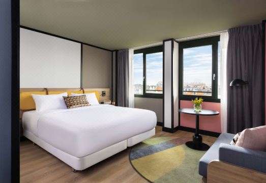 Avani Museum Quarter Amsterdam Hotel 로비