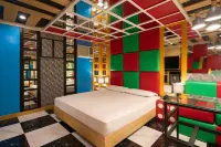 Victoria Court Las Piñas Hotels in Las Pinas City