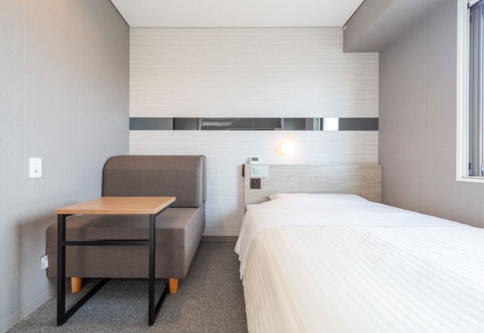 1. 슈퍼 호텔 센다..