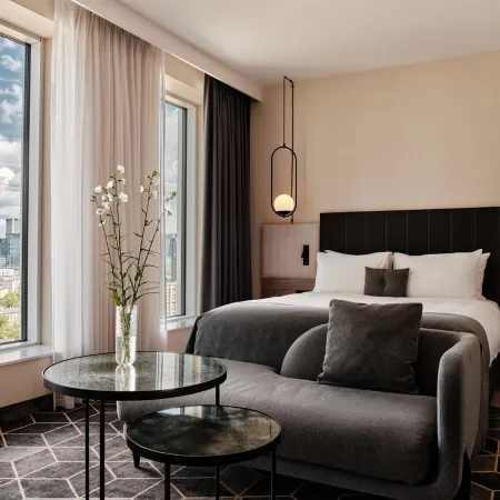 Crowne Plaza WARSAW - THE HUB by IHG Отели рядом с достопримечательностью «Воля»