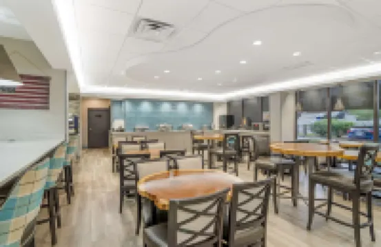 Best Western Plus Greenville I-385 Inn  Suites
