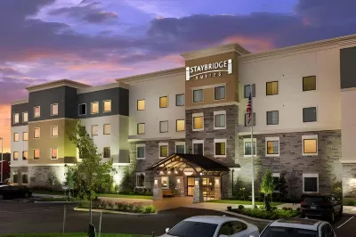 Staybridge Suites ST George Отели рядом с достопримечательностью «Ancestor Square»