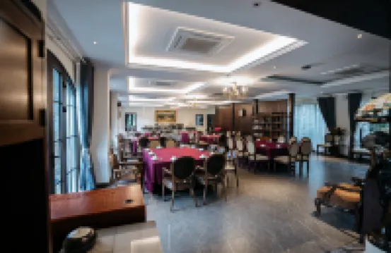 Paradise Soc Son Resort Hoteles en Phổ Yên