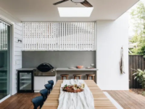 Rubus Green, Berry - by Linnaeus Collection โรงแรมในBerry