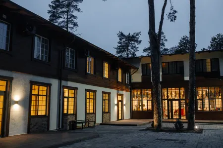 Парк-отель «Икорец» Отели в г. Лискинский район