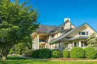 Skylaranna Resort & Spa Hotels in Mills River