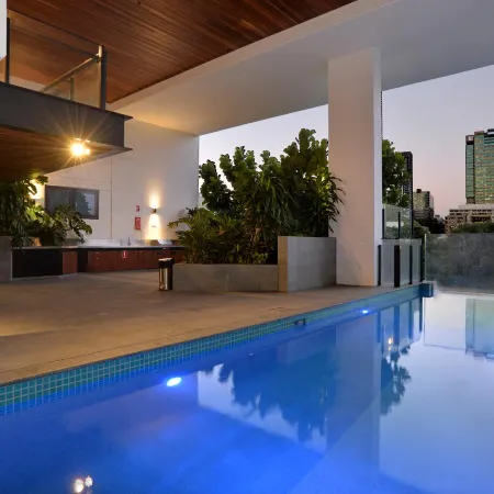Hope Street Apartments by CLLIX