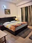 Hotel Karnal Inn