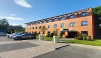 COWOOL Lille Villeneuve-d'Ascq Hotels in Villeneuve d'Ascq