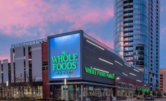 Cozysuites Two Stylish Apts Monument Circle Indy