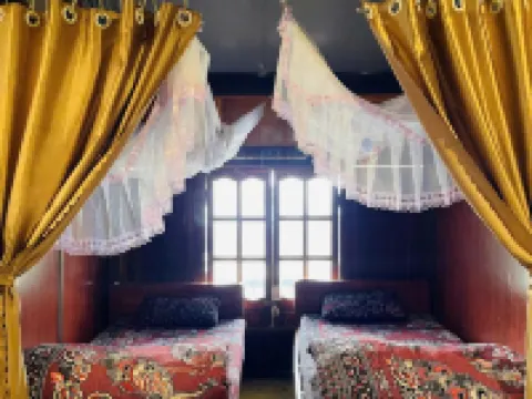 Long Cổ Trấn Homestay Hotels in Lung Cu