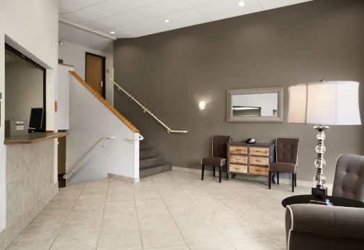 슈퍼 8 바이 윈덤 에어포트 포틀랜드