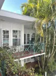 Green Island Inn