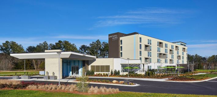 SpringHill Suites Charlotte at Carowinds Hotele w: Mecklenburg County