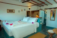 Basecamp Mafía Island