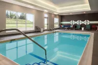 Tru by Hilton Duluth Mall Area