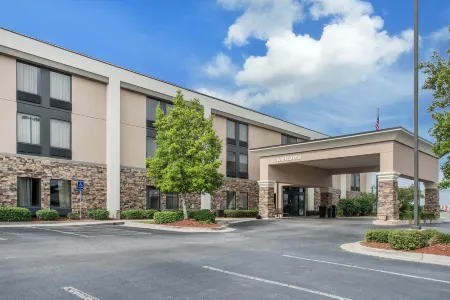 Hampton Inn Douglas Отели в г. Дуглас