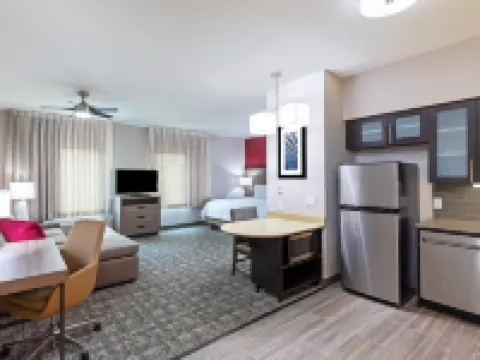 Staybridge Suites IAH AIRPORT EAST by IHG Hoteles en Humble
