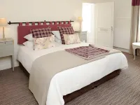 The Lamb at Angmering Hotels near Arundel Cathedral