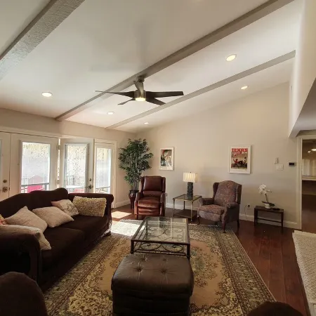 Your Spacious Private Getaway with Pool , 5 bedrooms, sleeps up to 12 guests