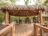 Mockingbird Yurt/Cold A/C! Hot Tub/Medina River Access/River Yurt Village Hotele w: Bandera County