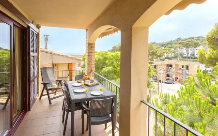 Apartment at 100 m. of the beach. Отели в г. Палафружель