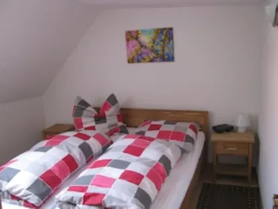 Modern vacation apartment in the middle of Greifswald's old town Schönwalde-center附近的飯店