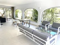 Villa with private pool near the beach with free WiFi