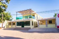 Hotel EL MILAGRO Отели в г. Эль-Фуэрте