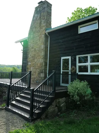 Cozy Cabin on 84 acres with creek and spring fed pond
