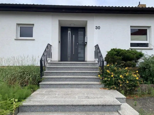 Großzügiges Familien-ferienhaus in Landau Arzheim - Mitten in der Natur! Hotels in Landau