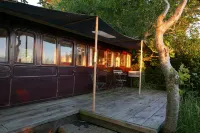 Tremerlin. Unique and Magnificently Situated 8 acre Waterside Artists' Retreat Hotel a Helston