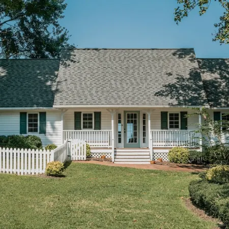 Charming Rappahannock Waterfront Cottage Pool, Fireplace, Kayaks