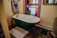 Ferndales’s Romantic Getaway Hotels in Ferndale