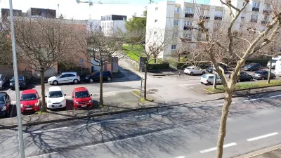 Appartement 51 m² Ensoleillé. Parking Gratuit