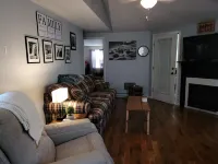 Relaxing 2 bedroom river side home. Home located in Banner Elk, NC