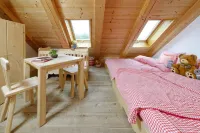 Romantic farm on Lake Chiemsee with exclusive holiday apartments Hotels in Eggstätt