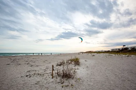 Space Coast Family Getaway Beach+Pool+Spa The Sea Turtle Cottage