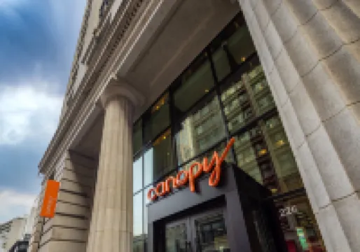 芝加哥中環希爾頓嘉悦裏酒店 鄰近芝加哥期貨交易所大樓的酒店