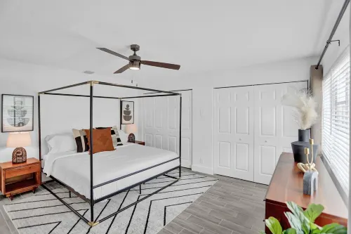 Ideal Weekly Stay w/ Backyard BBQ, 10mins to Beach/Airport, 25mins to Miami