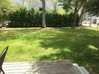 3 Bedroom Cottage just steps to Private Beach! Pet Friendly!