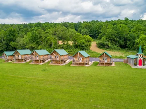 Cabin, cottages, fishing, Hunting, Trails, nature, creek