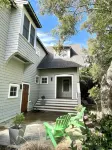 Updated 4 BR home in Cape Fear Station by East Beach with access to Shoals Club