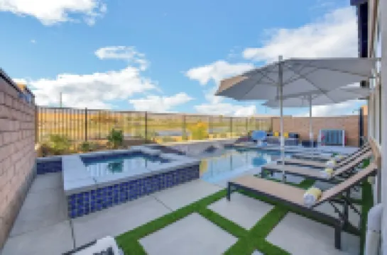 New Large Home-Views-Mountain, Lake & Golf